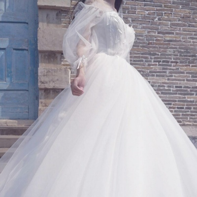 1600万买下爵士1%股份